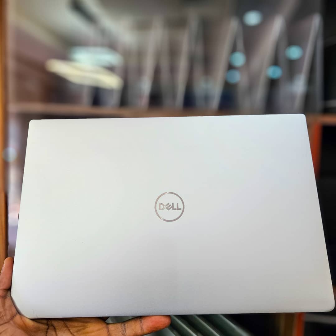DELL XPS 13 7390