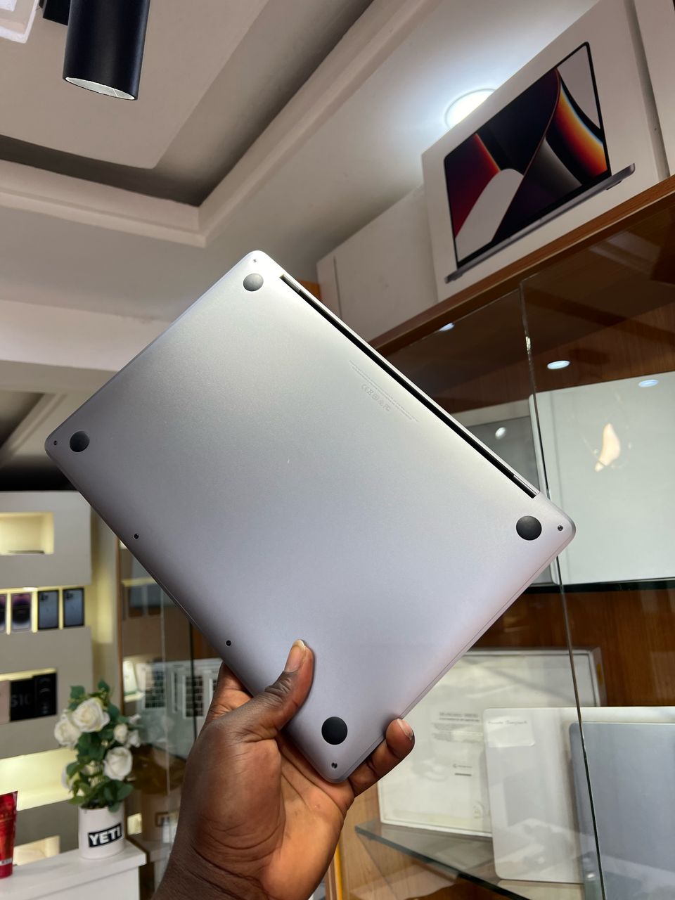2017 MACBOOK PRO