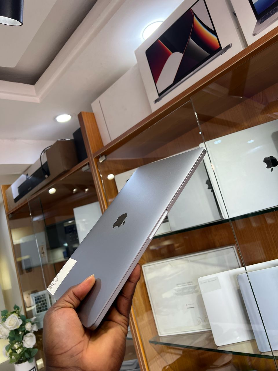 2017 MACBOOK PRO