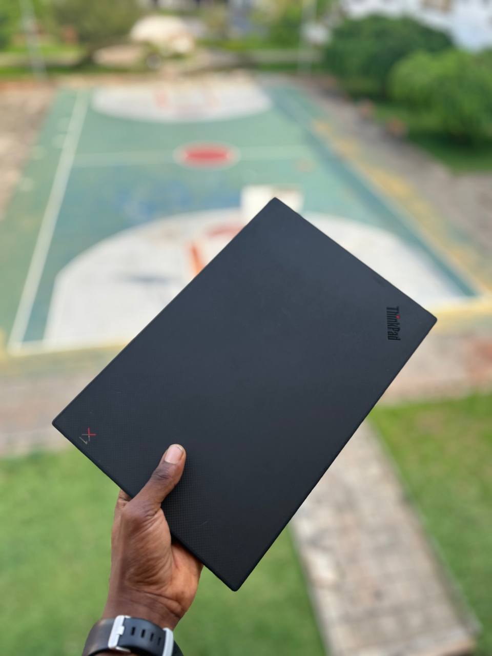 LENOVO THINKPAD X1 CARBON (i7 8TH GEN)