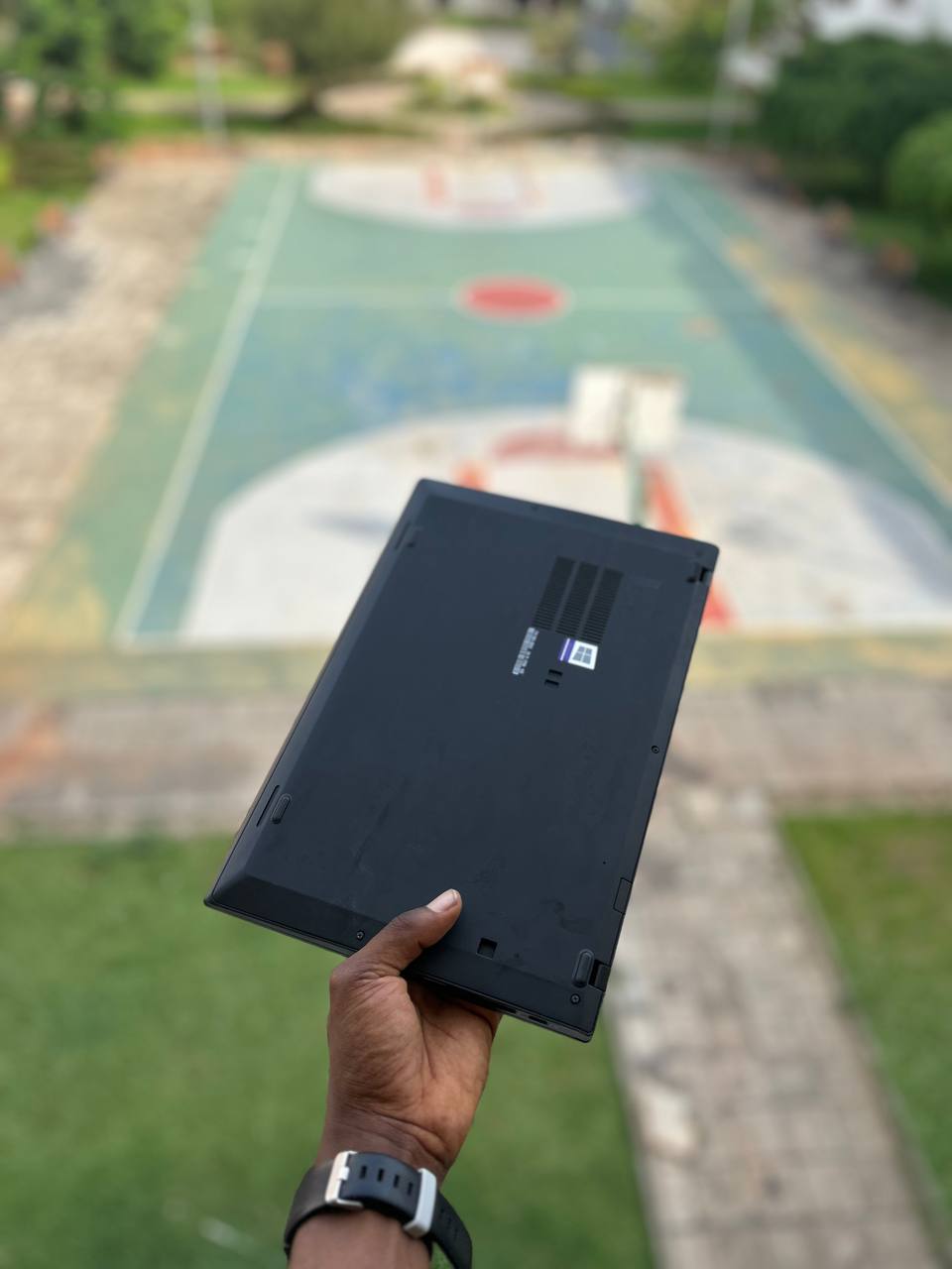 LENOVO THINKPAD X1 CARBON (10TH GEN)